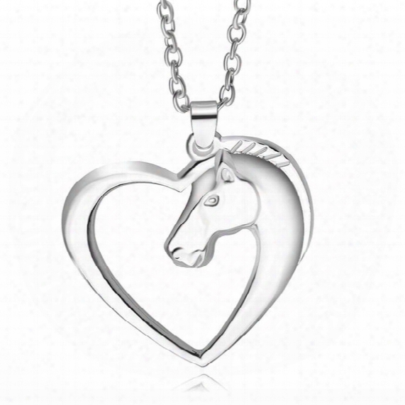 2017 Father&#039;s Day Plated White K Horse In Heart Fashion New Jewelry Necklace Pendant Necklace For Women Girl Mom Gifts