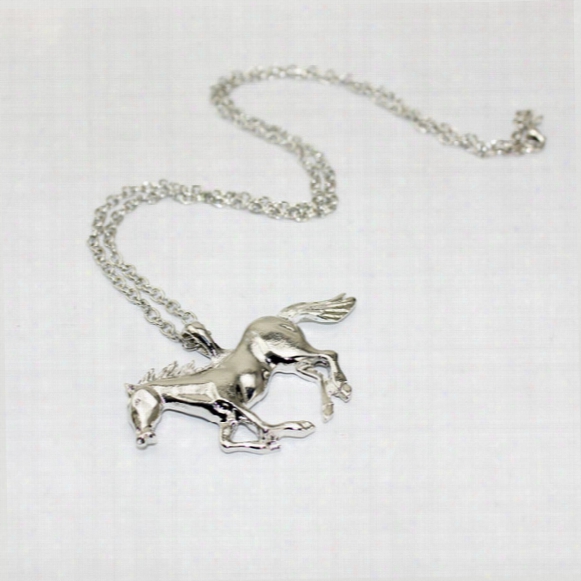 New Fashion Horse Animal Pendant Necklace Gold Silver Sweater Chain Women Lady Party Fine Jewelry Perfect Gift
