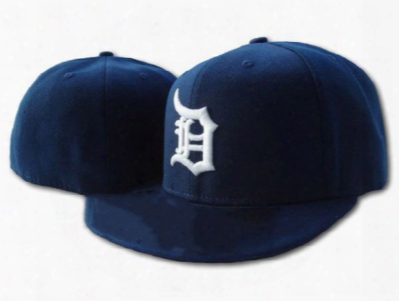 2017 New D Tigers Baseball Cap Front Team D Logo Tigers Fitted Hats Wicks Away Sweat Adult Sport Men Women Caps