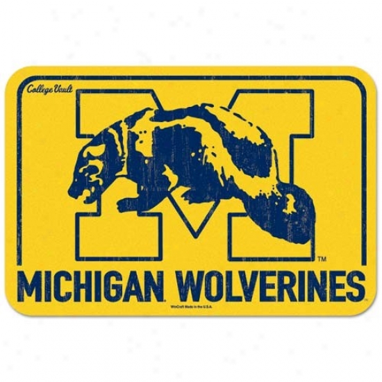 Michigan Wolverines Maize 20'' X 30'' College Vault Welcome Mat