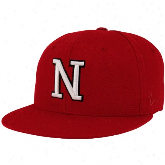 Nebraska Cornhusker Gear: Zephyr Nebraska Cornhusker Scarlet Logo Fitted Flat Placard Hat