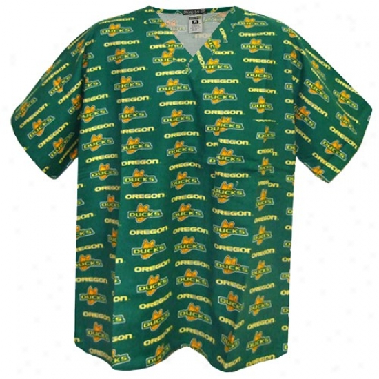 Oregon Ducks Shirt : Oregon Ducks New Whole Over Print Scrub Top