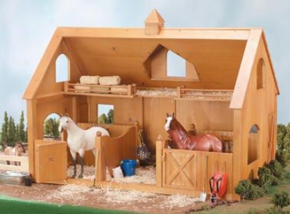 Breyer - Deluxe Wood Barn With Cupola