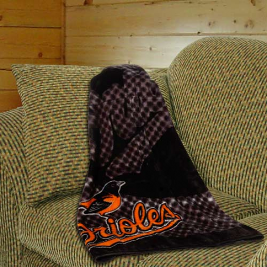 Baltimore Orioles Black Retro Ryal Plush Blanket Put