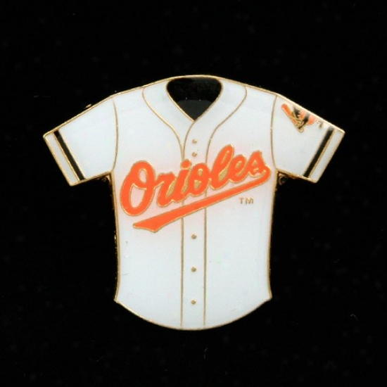 Baltlmore Orioles Gear: Baltimore Orioles Team Jersey Collectible Pin