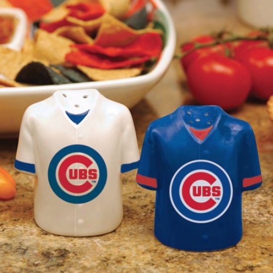 Chicago Cubs Gameday Ceramic Salt  &Pepper Shakers