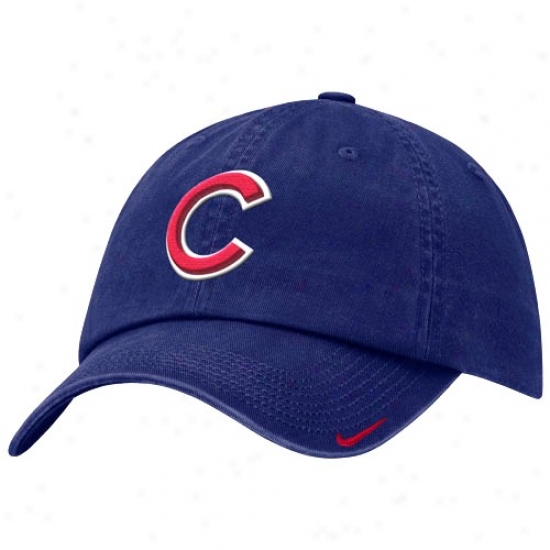Chicaog Cubs Gear: Nike Chicago Cubs Royal Blue Stadium Adjustable Hat