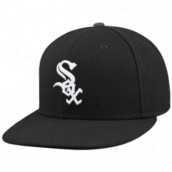 Chicago White Sox Gear: New Era Chicago White Sox Black On-field 59fifty Fitted Hat
