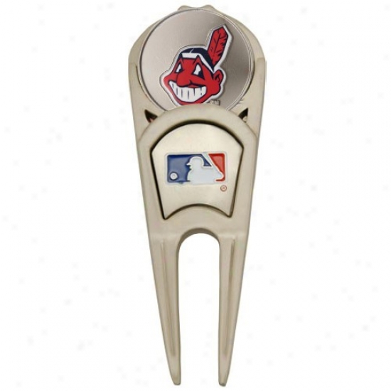 Cleveland Indians Divot Tool & Balo Marker Set
