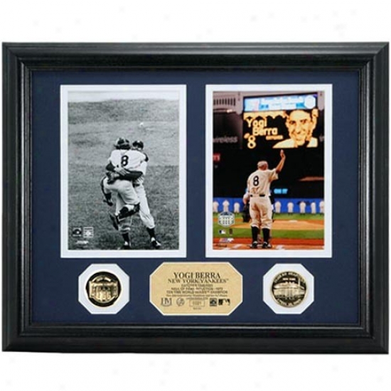 Highland Mint New York Yankees #8 Yogi Berra Farewell To Yankee Stadium 24kt Gpld Photo Coin