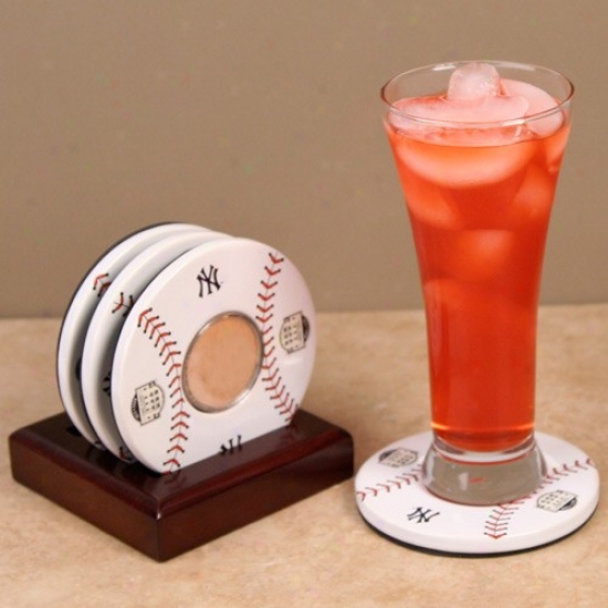 New York Yankees 4-pack Coasters With Authentic Stadium Dirt
