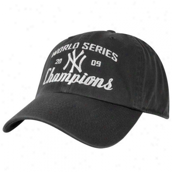 New York Yankees Cap : Twins '47 New York Yankees Black 2009 World Series Champions Adjustable Slouch Cap