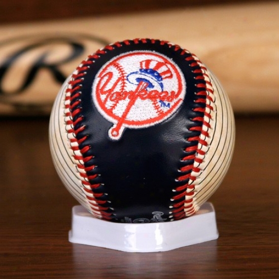 New York Yankees Embroidered Team Logo Collectible Baseball