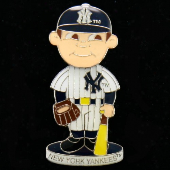 New York Yankees Commodities: New York Yankesr Bobble Head Baseball Player Pin