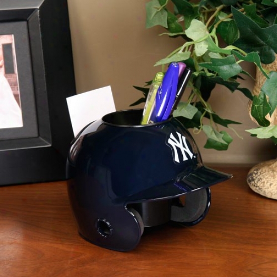 New York Yankees Navy Blue Miini Baseball Helmet Desk Caddy