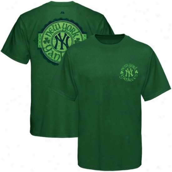 New York Yankees T Shirt : Majestic New York Yankees Kelly Green Tried And True T Shirt