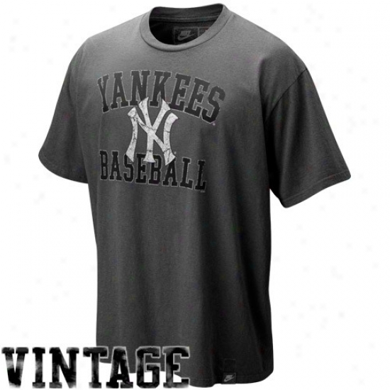 New York Yankees Tshirt : Nike New York Yankees Charcoal Southpaw Organic Vintage Washed Tshirt