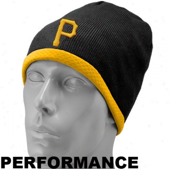 Pittsbjrgh Pirates Cap : New Era Pittsburgh Pirates Black On-fieldP erformance Knit Beanie