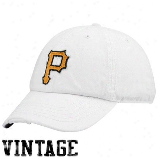 Pittsburgh Pirates Gear: Twins '47 Pittsburgh Pirates White Franxhise Patton Fitted Hat