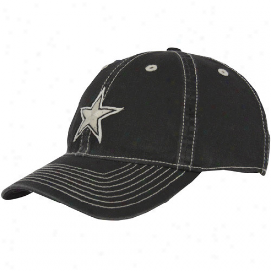 Dallas Cowboys Merchandise: Mitchell & Ness Dallas Cowboys Black Throwback Logo Flex Slouch Hat