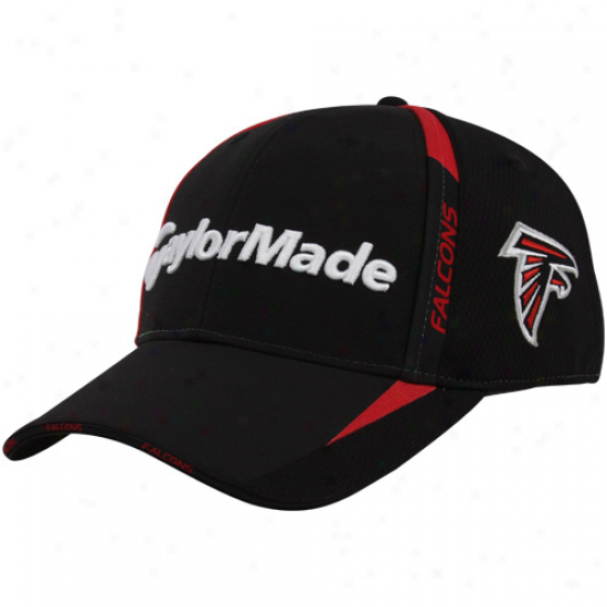 Falcons Gear: Taylormade Falcons Black 2010 Nfl Golf Adjustable Hat