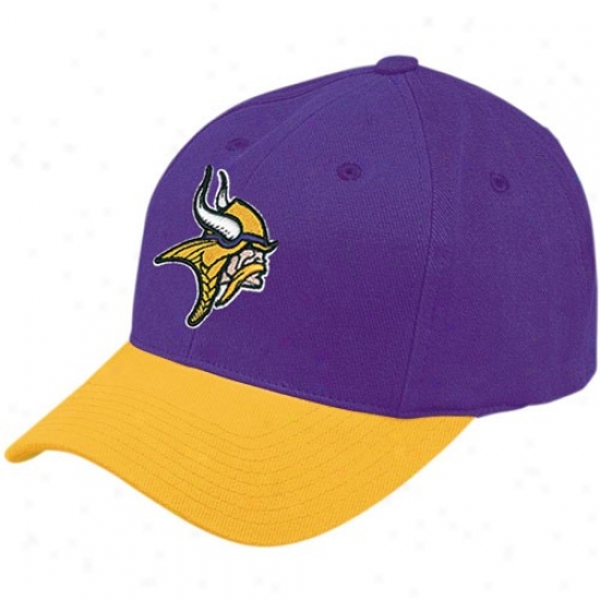 Minnesota Viking Gear: Reebok Minnesota Viking Purple Youth Basic Hat