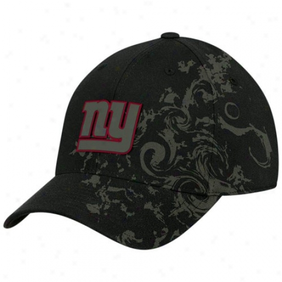 N Y Giant Merchandise: Reebol N Y Giant Black Tattoo Swirl Structured Flex Fit Hat