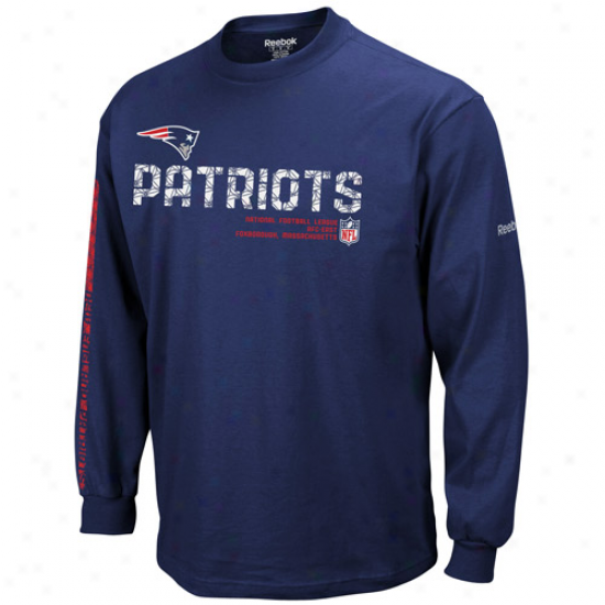 New England Patriots Apparel: Reebok New Enggland Patriots Youth Navy Blue Sideline Tacon Long Sleeve T-shirt