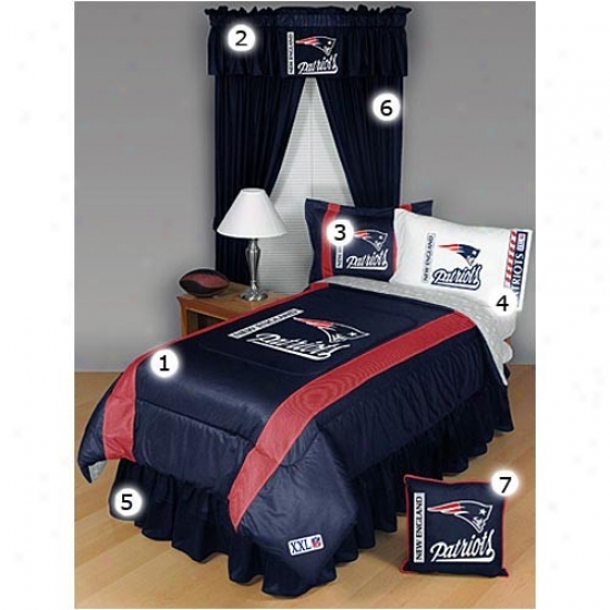 New England Patriots Twin Size Sideline Bedroom Set
