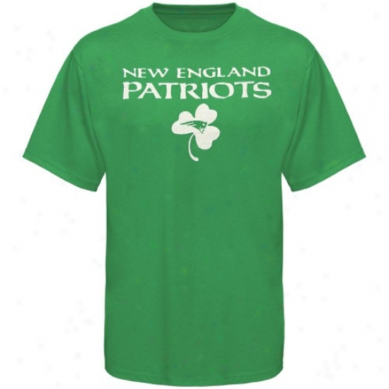 Patriots Attire: Patriots Kelly Green St. Patrick's Day Celtic Shamrock Logo T-shirt