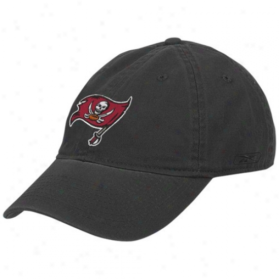 Tampa Bay Bucs Hat : Reebok Tampa Bight Bucs Black Ladies Baeic Logo Hat