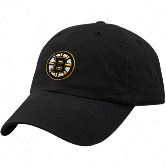 Boston Bruins Gear: Twins Enterprise Boston Bruins Black Hockey Right Fitted Hat