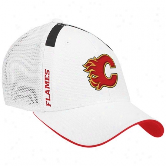 Calgary Flame Gear: Reebok Calgary Flame Of a ~ color  Nhl Outline Day Flex Fit Hat