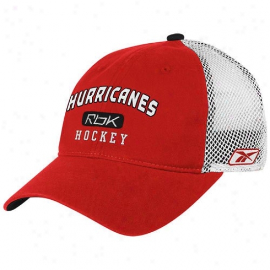 Carolina Hurricanes Merchandise: Reebok Carolina Hurricanes Red Hockey Mesh Slouch Flex Fit Hat