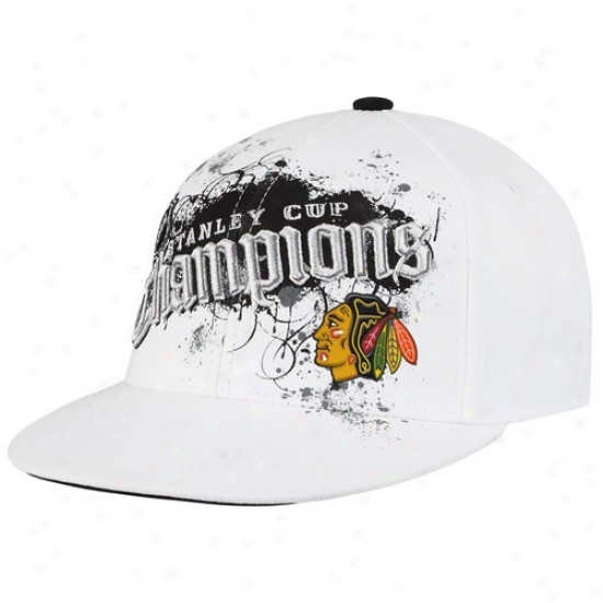 Chicago lBackhawks Hats : Reebok Chicago Blackhawks White 2010 Nhl Stanley Cup Champions Flat Brim Flex Fit Hats