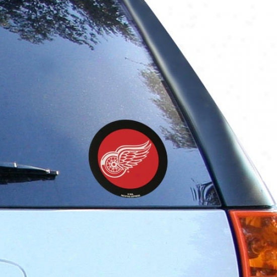 Detroit Red Wings RoundV inyl Hockey Puck Decal