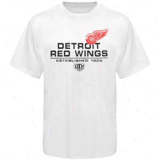 Detroit Red Wings Tshirt : Former Allotted period Hoceky Detroit Red Wings White Zeno Tshirt