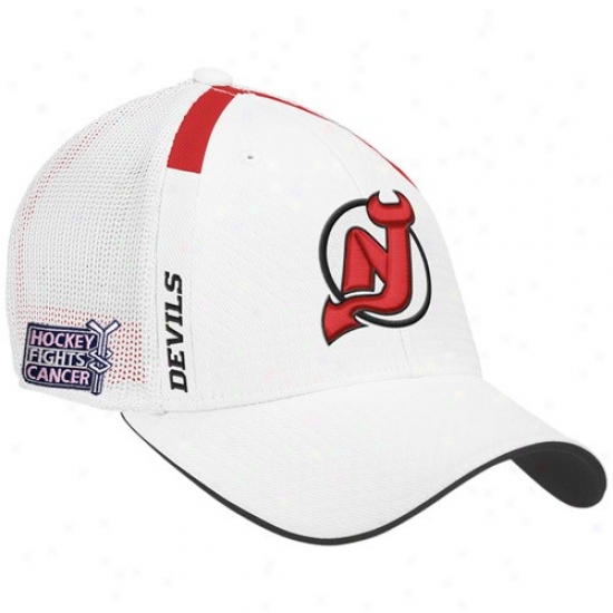 New Jersey Devil Merrchandise: Reebok New Jersey Devil White  Hockey Fights Cancer Draft Day Flex Fit Hat