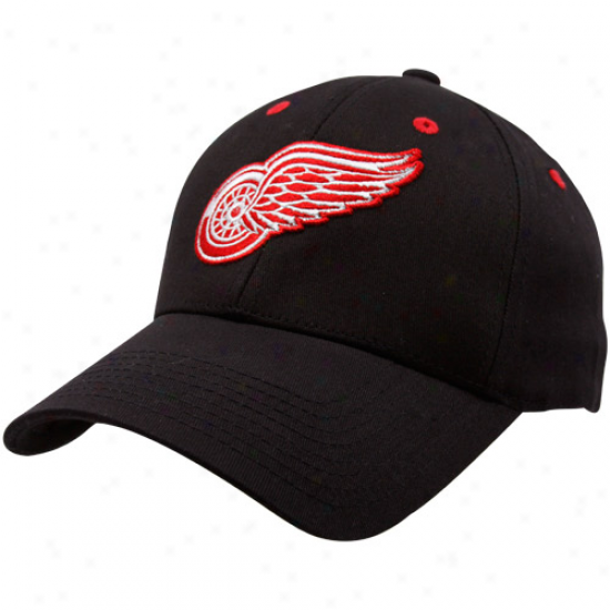 Old Time Hockey Detroit Red Winvs Black Parker Flex Fit Hat